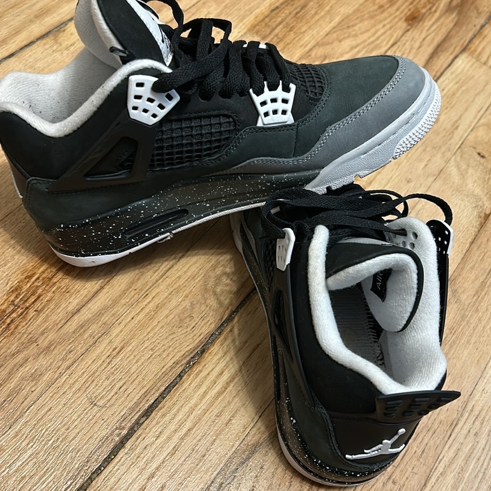 Jordan Retro”FEAR”  4s Men’s size 8 2024